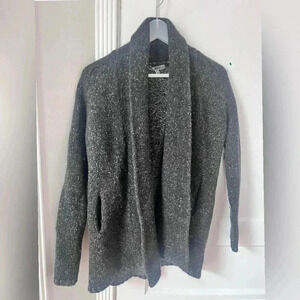 VINCE Grey Wool Cashmere Silk Open Front Cardigan
Sweater